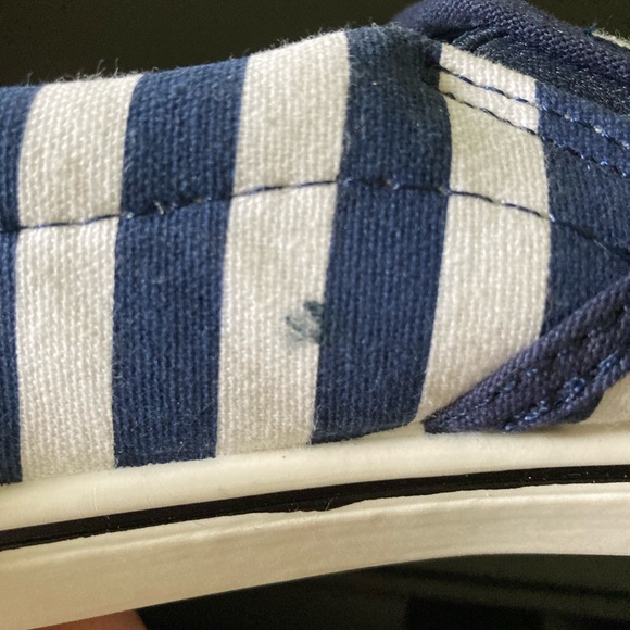 NFL NWOT women's Seahawks slip on shoes size 8 - Picture 5 of 11